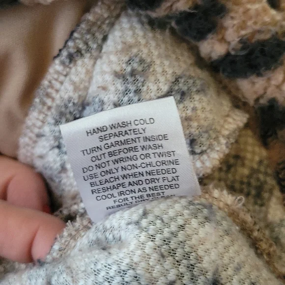 Leopard pullover - Picture 5 of 7